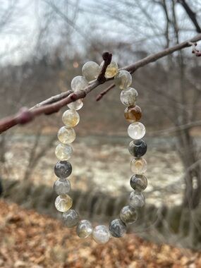 Natural Multi-Tone Quartz Bead Stretch Bracelet - Women